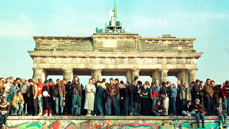 Листопад 1989. Загибла