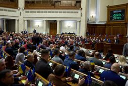 Перехопити контроль за Радою. Якими будуть наслідки удару НАБУ по депутатам "Слуги народу"