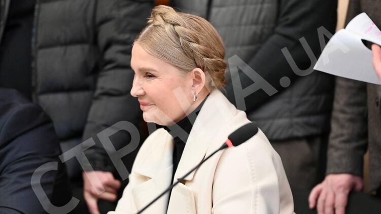 Юлія Тимошенко в суді щодо обрання їй запобіжного заходу. Фото 