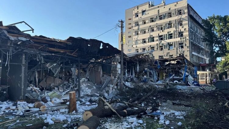 Последствия удара по Чугуеву Харьковской области