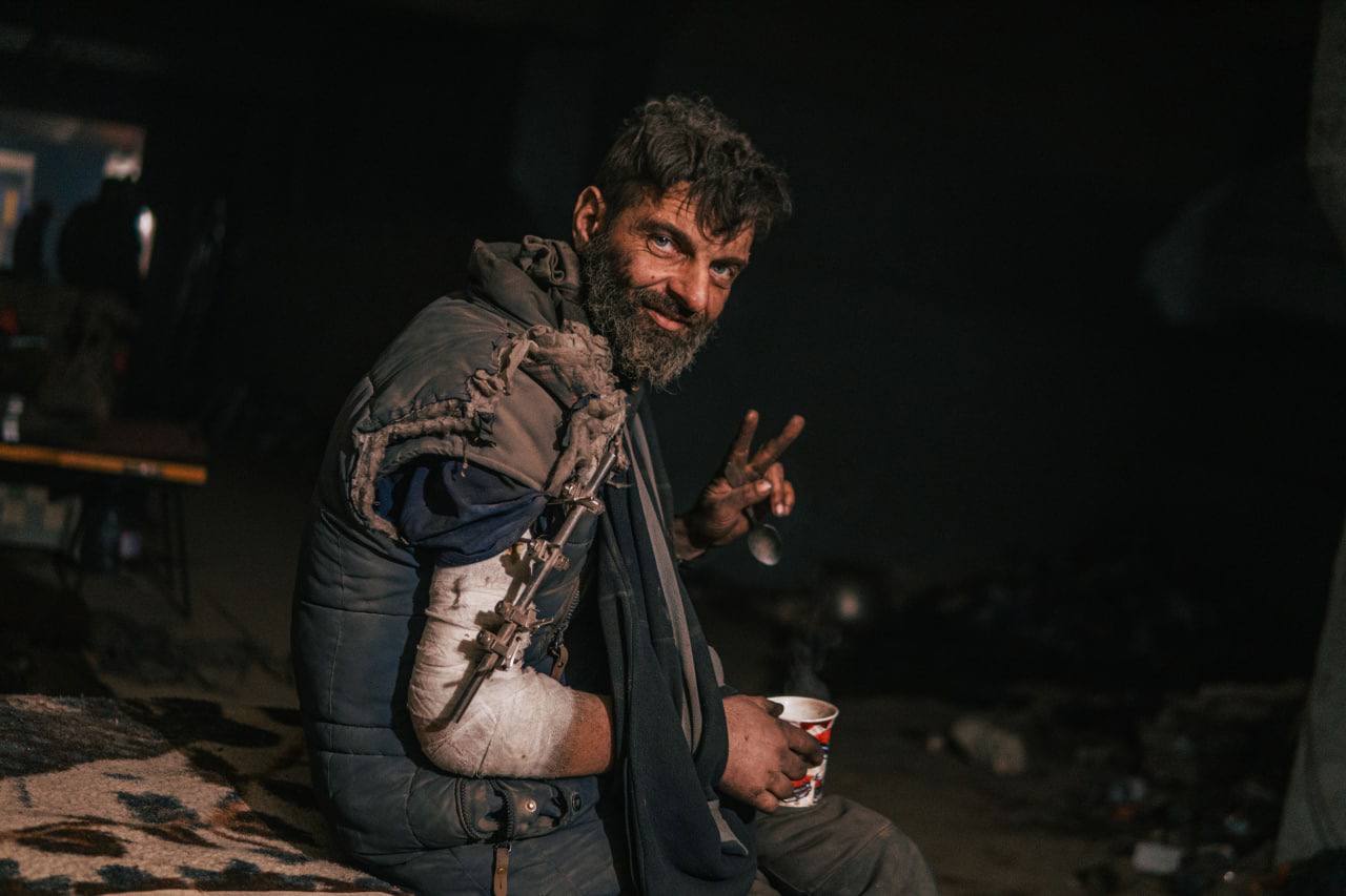 Фото пленных военных на "Азовстали".