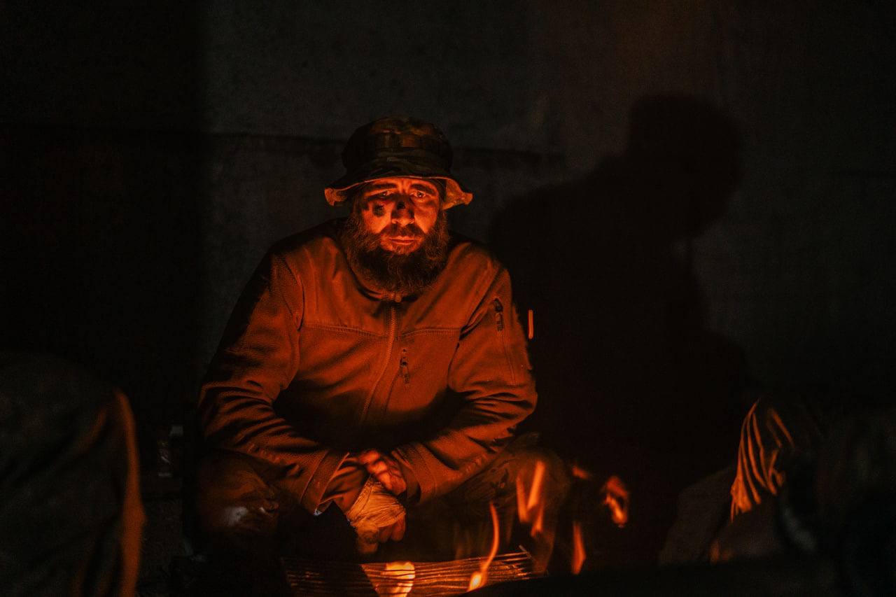Фото пленных военных на "Азовстали".