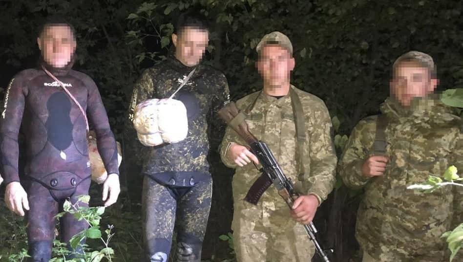 На берегу Тисы поймали нарушителей границы