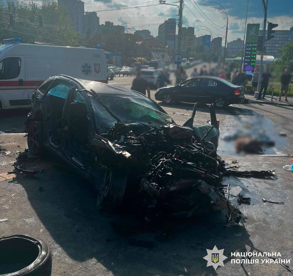 Фото последствия ДТП в Киеве. Источник – Полиция
